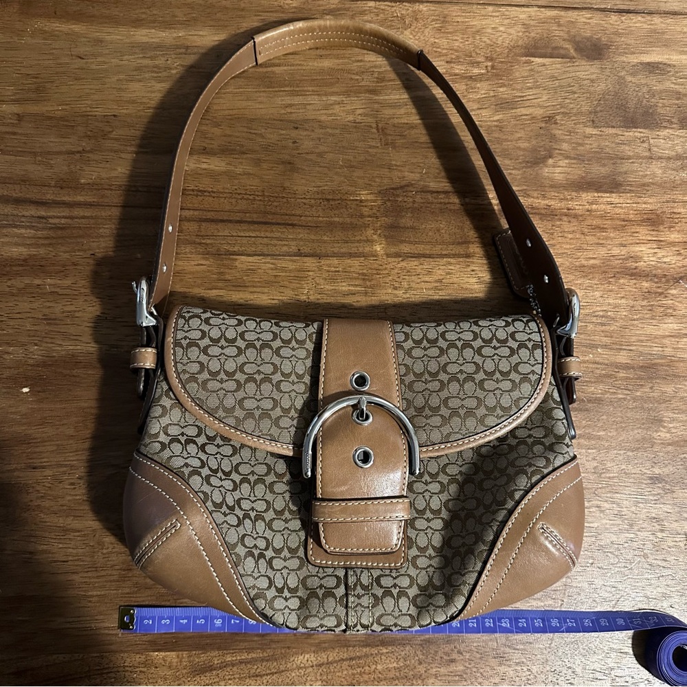 Vtg Coach Signature Soho bag Jaquard and Leather